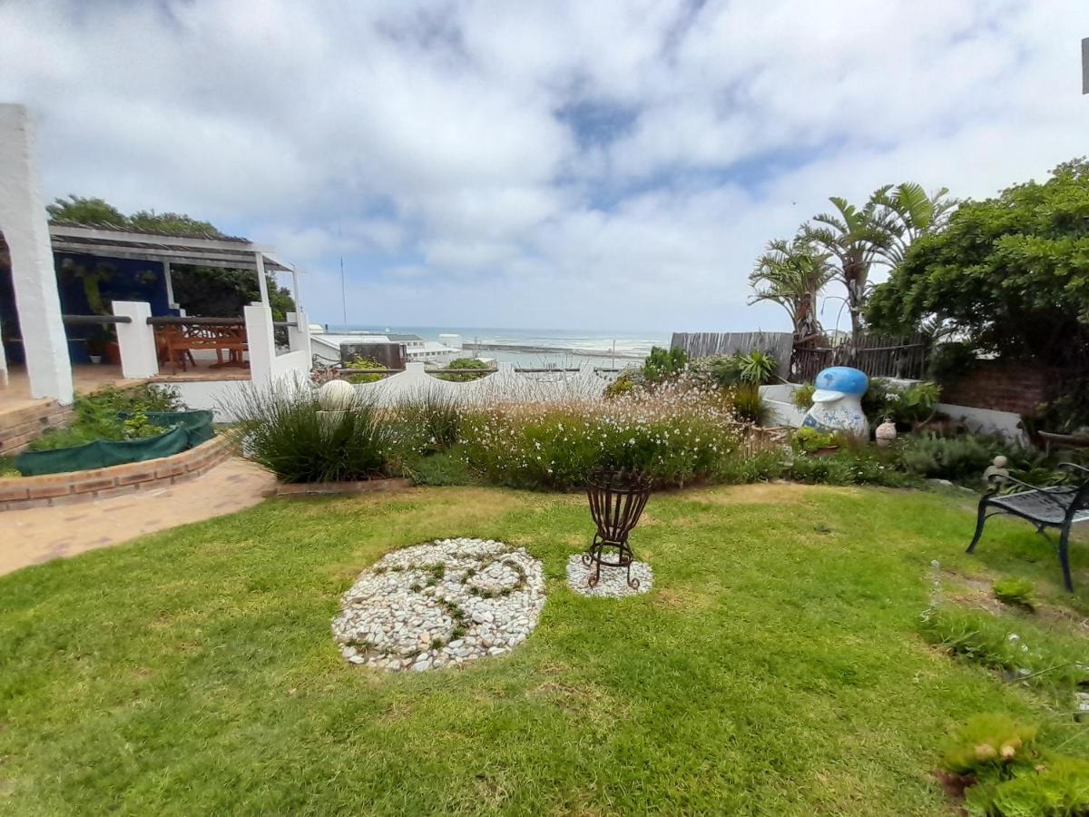 Saxon Lodge Gansbaai Exterior photo