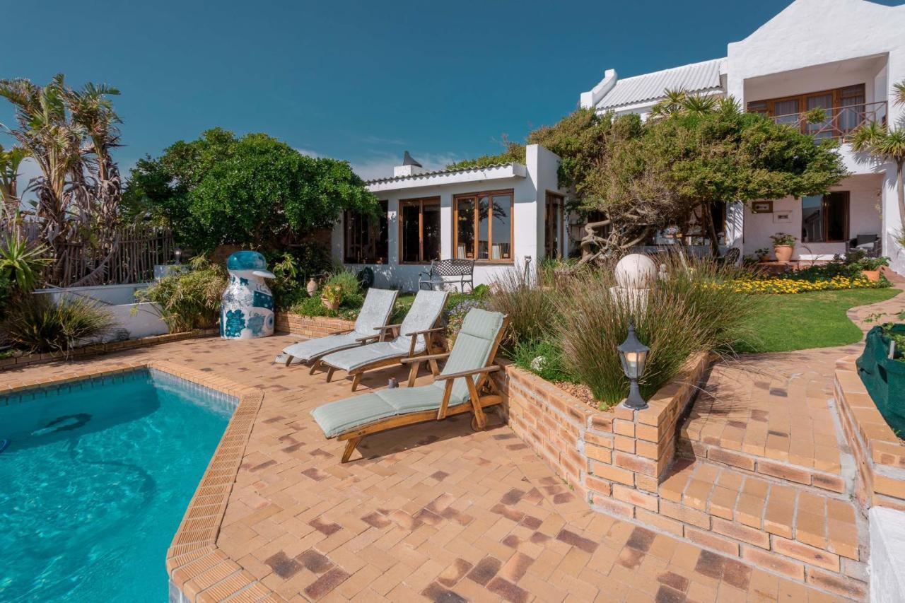 Saxon Lodge Gansbaai Exterior photo