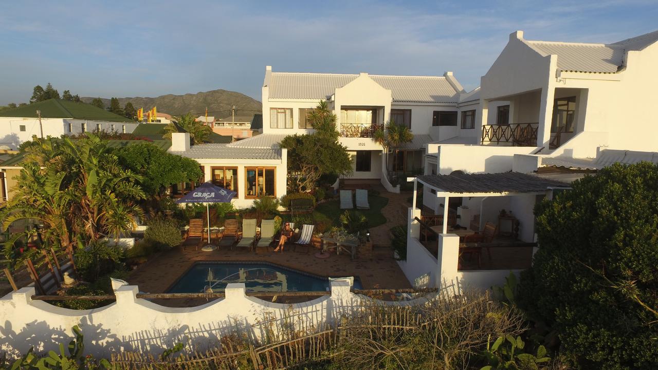 Saxon Lodge Gansbaai Exterior photo